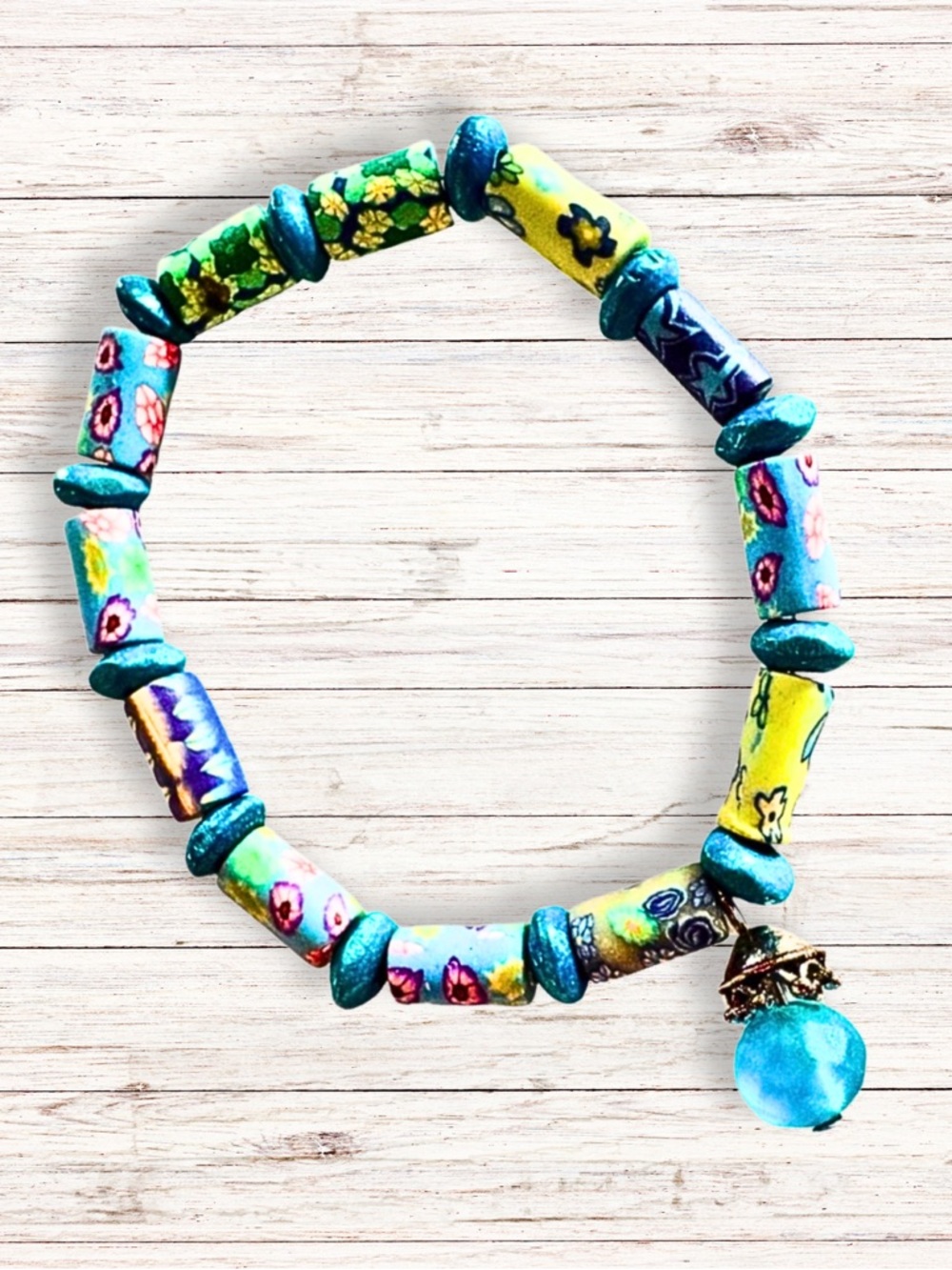 HANDCRAFTED BRACELET Beaded Blue Green Flower Barrel Design Beads Blue Charm